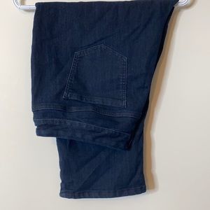 Plain blue stretchy jean capris.